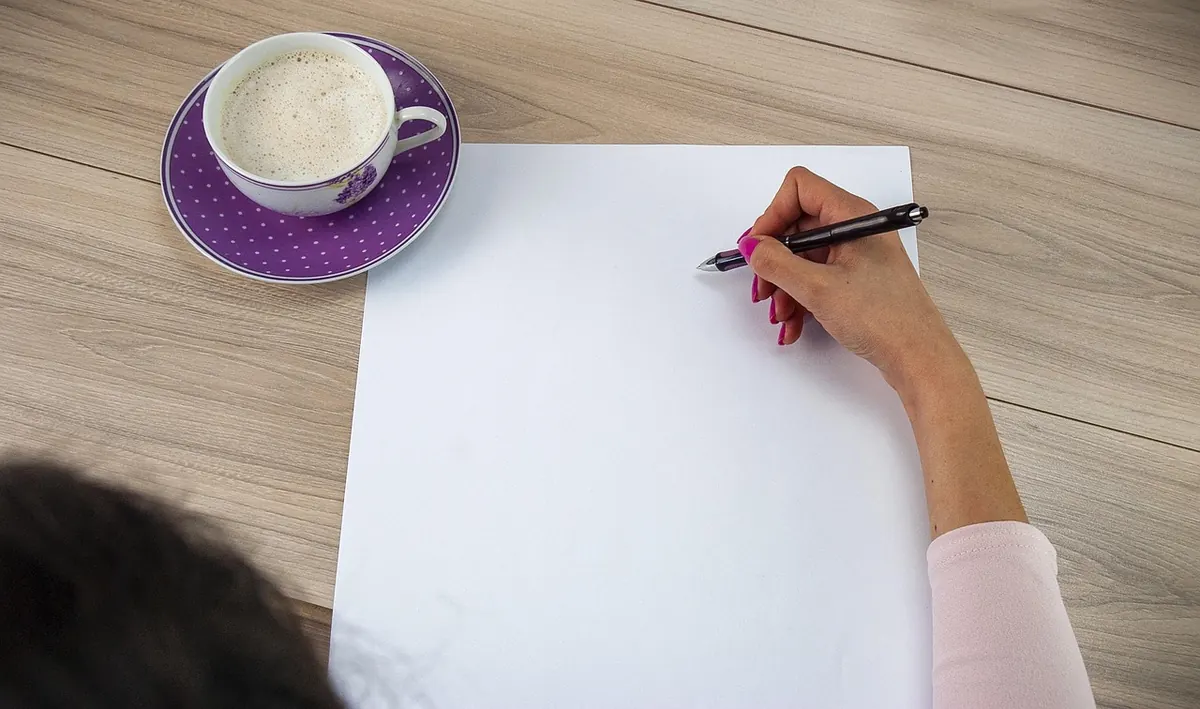 Beginner's Guide to Pitching Features to UK Magazines and Supplements